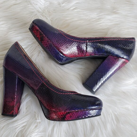 Kenneth Cole Reaction Purple Embossed Snakeskin Block High Heel Shoes SZ 8 - Picture 1 of 13